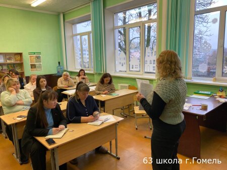 Профилактика суицидального поведения среди несовершеннолетних. Совещание педагогов